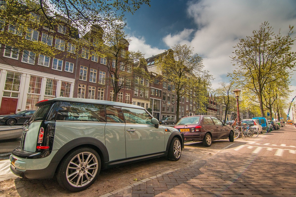 fdtjc7wy-auto-van-de-baas-geen-taxi fdtjc7wy-auto-van-de-baas-geen-taxi